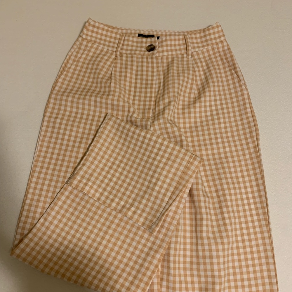 Trousers from pretty little thing BARLEY WORN